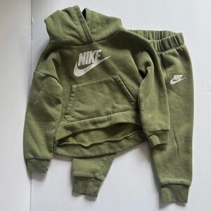Nike Kids Green Hoodie and Joggers Set